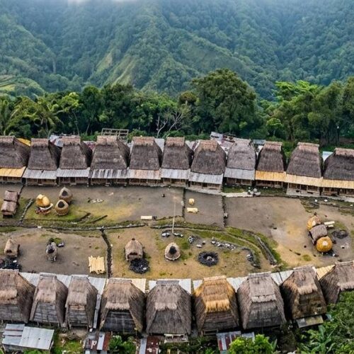 Overland Flores 5D4N — Kelimutu (Private & Open Trip)